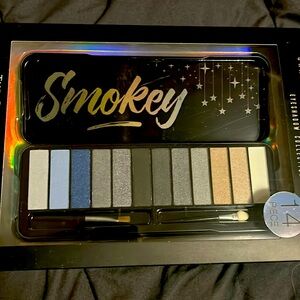 New Smokey Eye Shadow Collection
